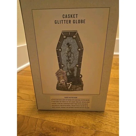 Cracker Barrel Skeleton In Casket LED Glitter Globe, Halloween Decor, New NIB